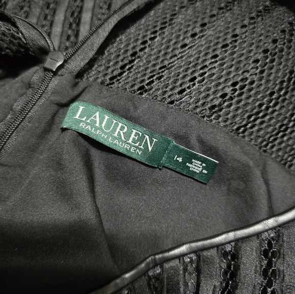 LRL Textured Chevron Scuba Sheath Dress, Vegan Leather Trim, Cage Neck, EUC! - Picture 13 of 14